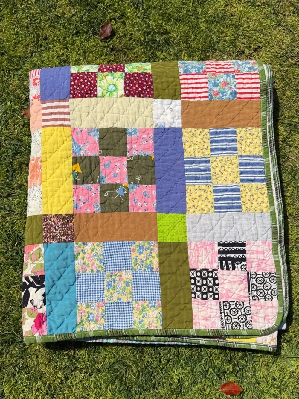 Vintage 9 Patch Scrappy Block Quilt Colorful Whimsical Hand Quilted 79x88 GUC